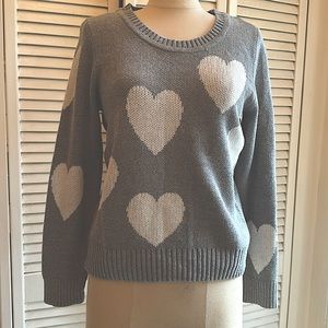 CHASER Grey & White ❤️Sweater NWT 1 each Small & 1 Medium  *MAKE AN OFFER*